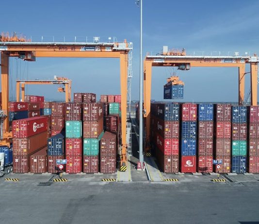 Transform Your Customs & Shipment Tracking with eCBQ – Gain Real-Time Visibility Now Stop chasing updates and start commanding visibility. eCBQ puts the power of real-time shipment intelligence directly in your hands.