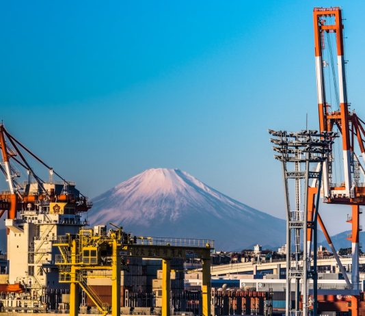 Japan to build world’s largest liquefied hydrogen carrier